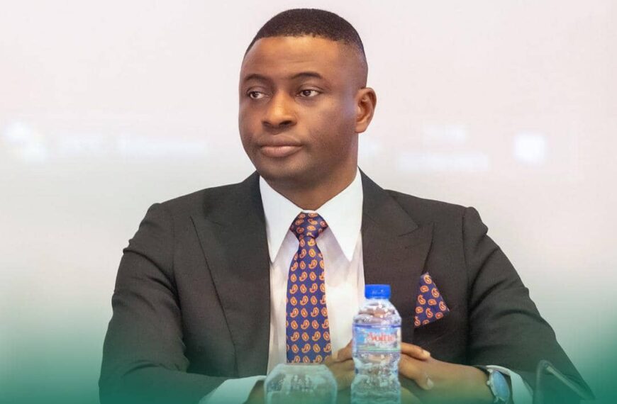 Le Ministre Dr Abdul Fadh Fofana, élu Maire d’Agoè-Nyivé…